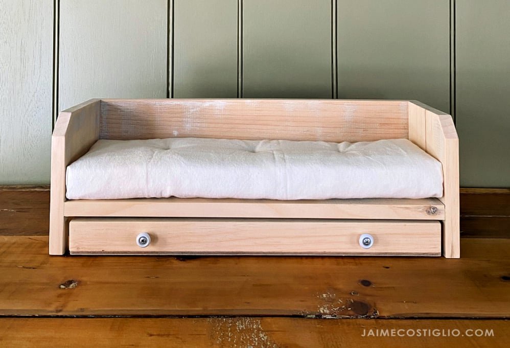 18 Inch Doll Bed
