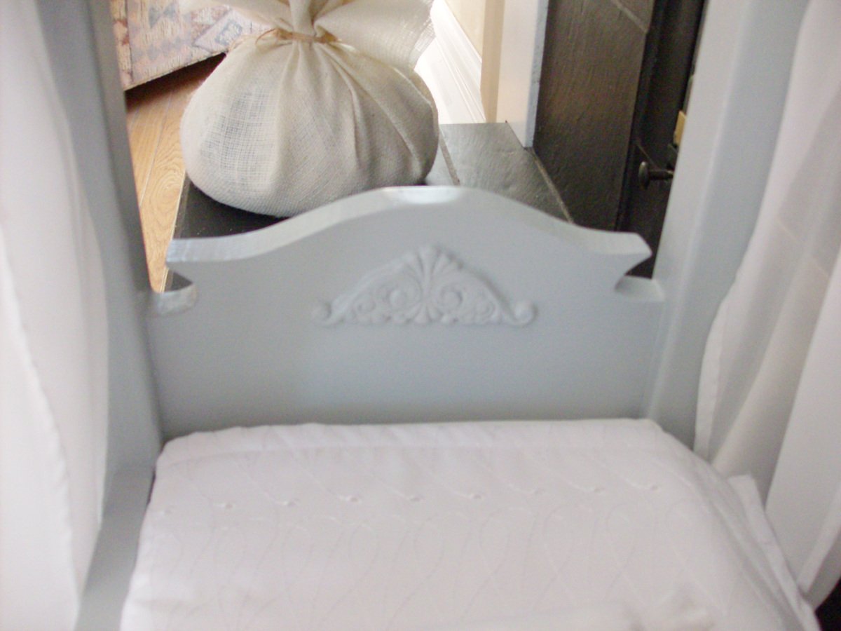 Canopy Doll Bed for American Girls 18" Dolls — step 7