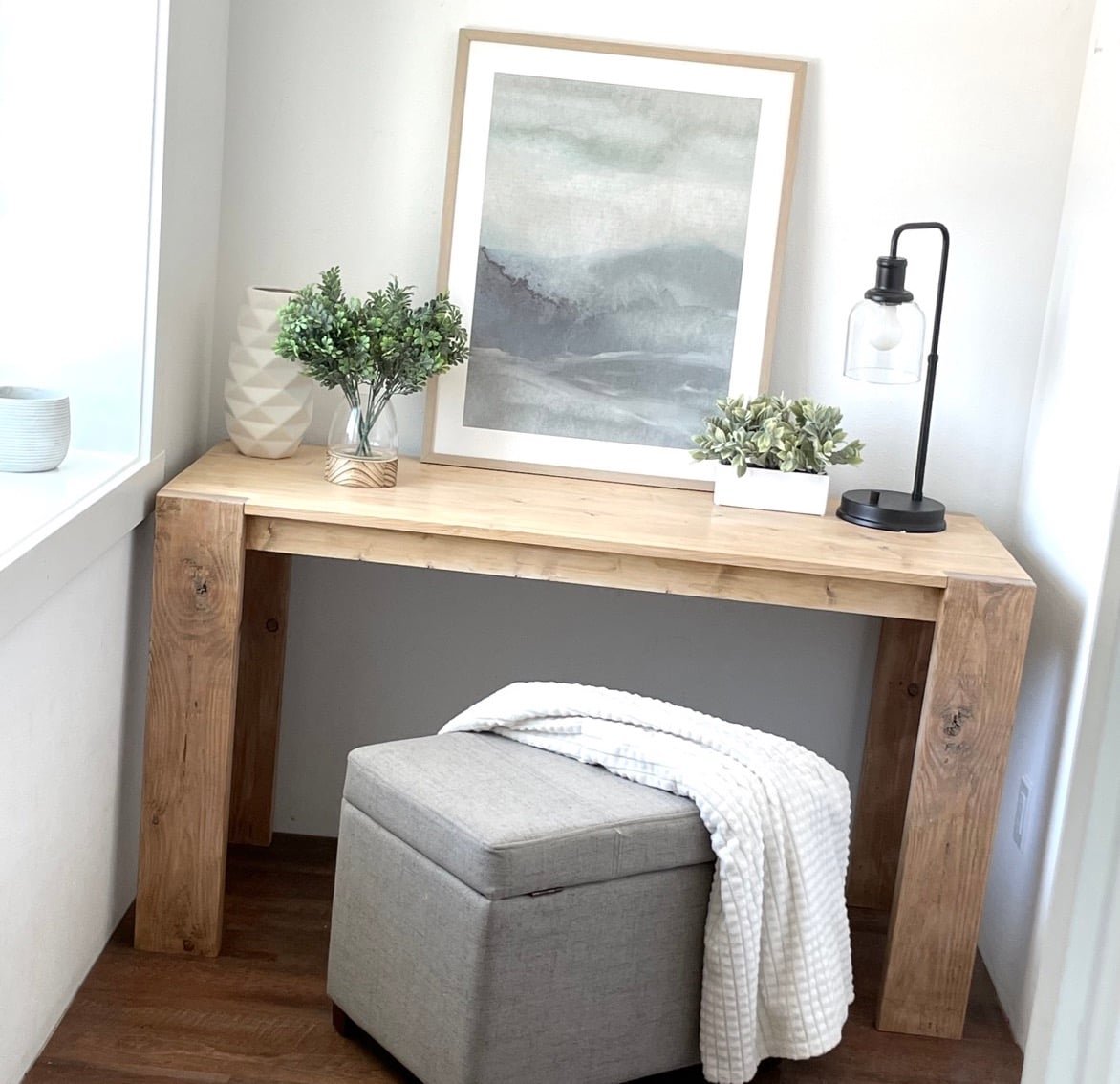 Chunky Leg Desk