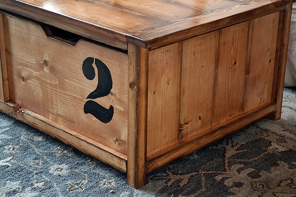 Coffee Table with Trundle Toy Box — step 10