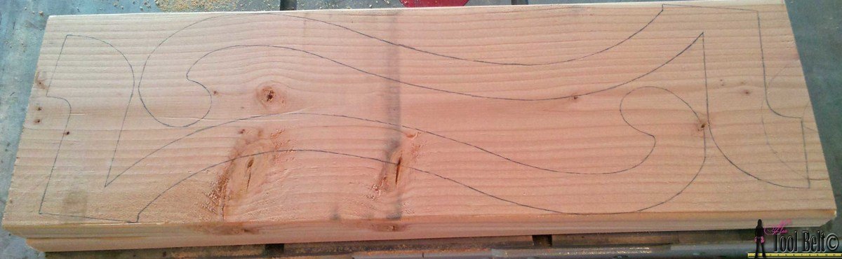 Curvy Side Table — step 2