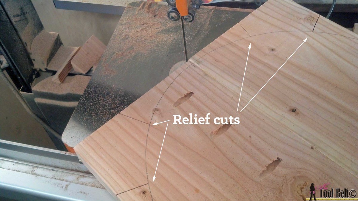 Curvy Side Table — step 3