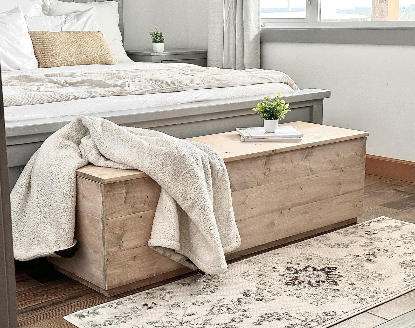 Wood Trunk with Storage