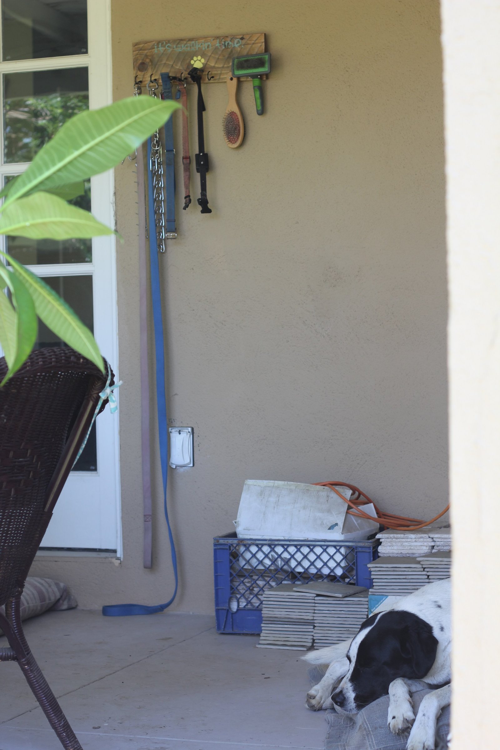 Dog Leash hanger — step 5
