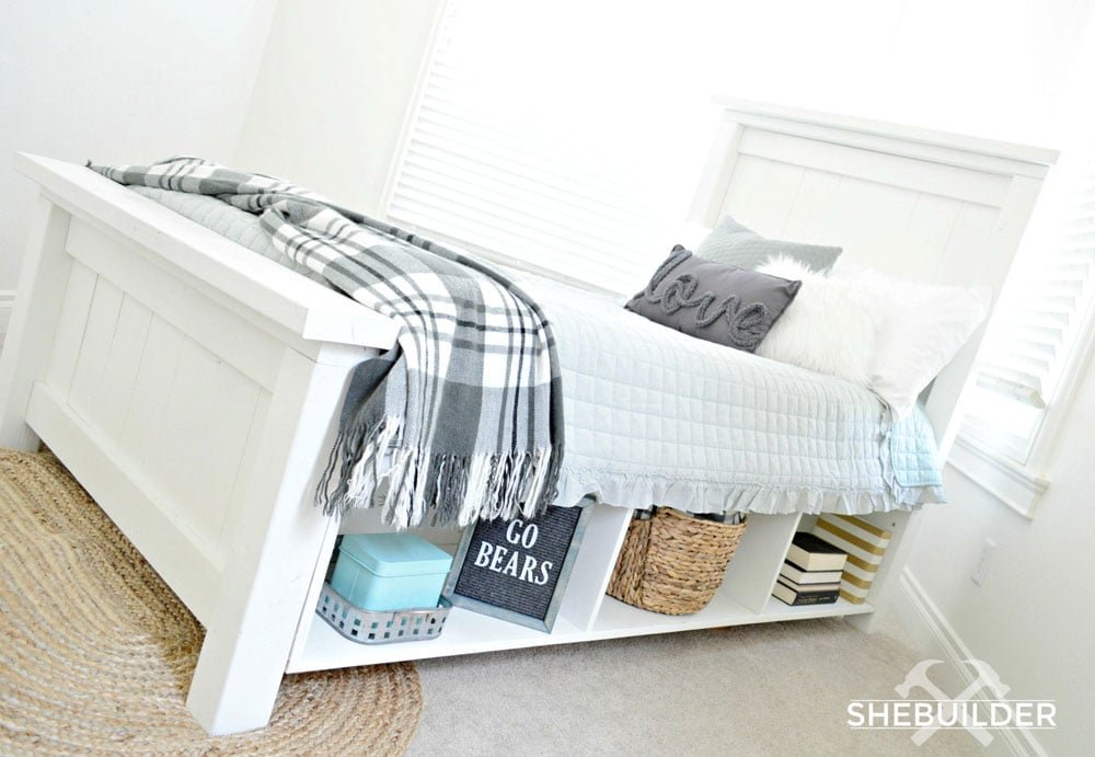 Farmhouse Storage Bed with Drawers (Twin and Full)