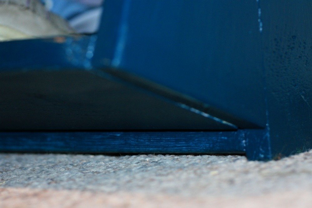 Floor-to-ceiling Shoe Shelf with Angled Front Shelf — step 10