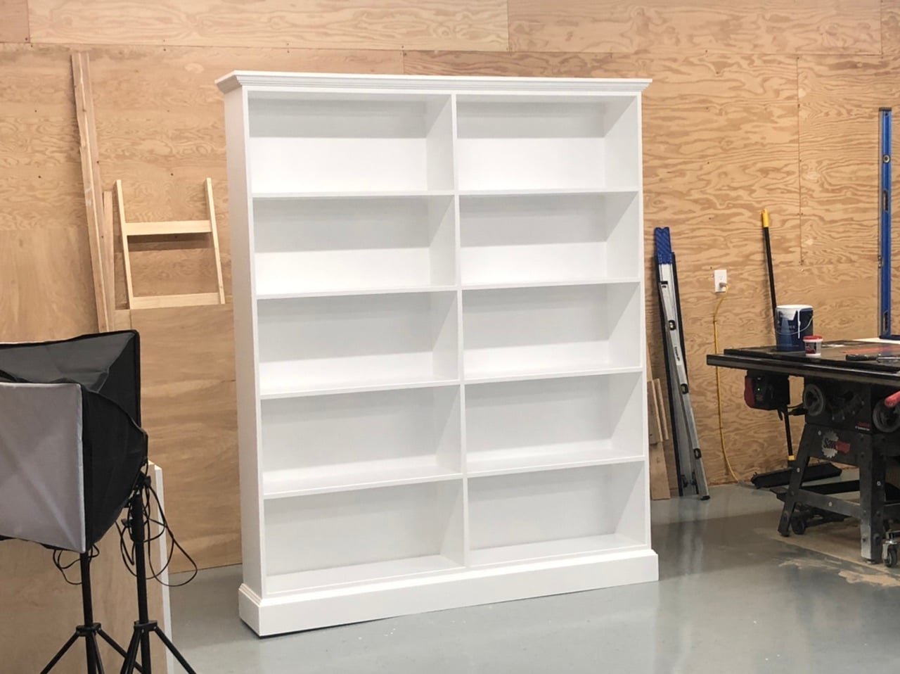Frameless Bookshelf
