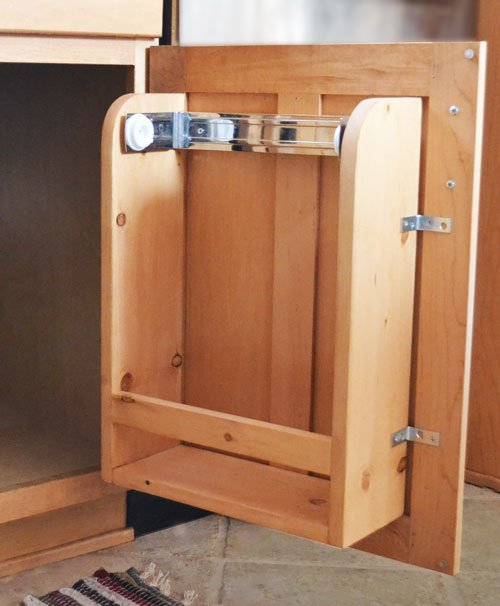 Kitchen Cabinet Door Organizer Paper Towel Holder — step 3