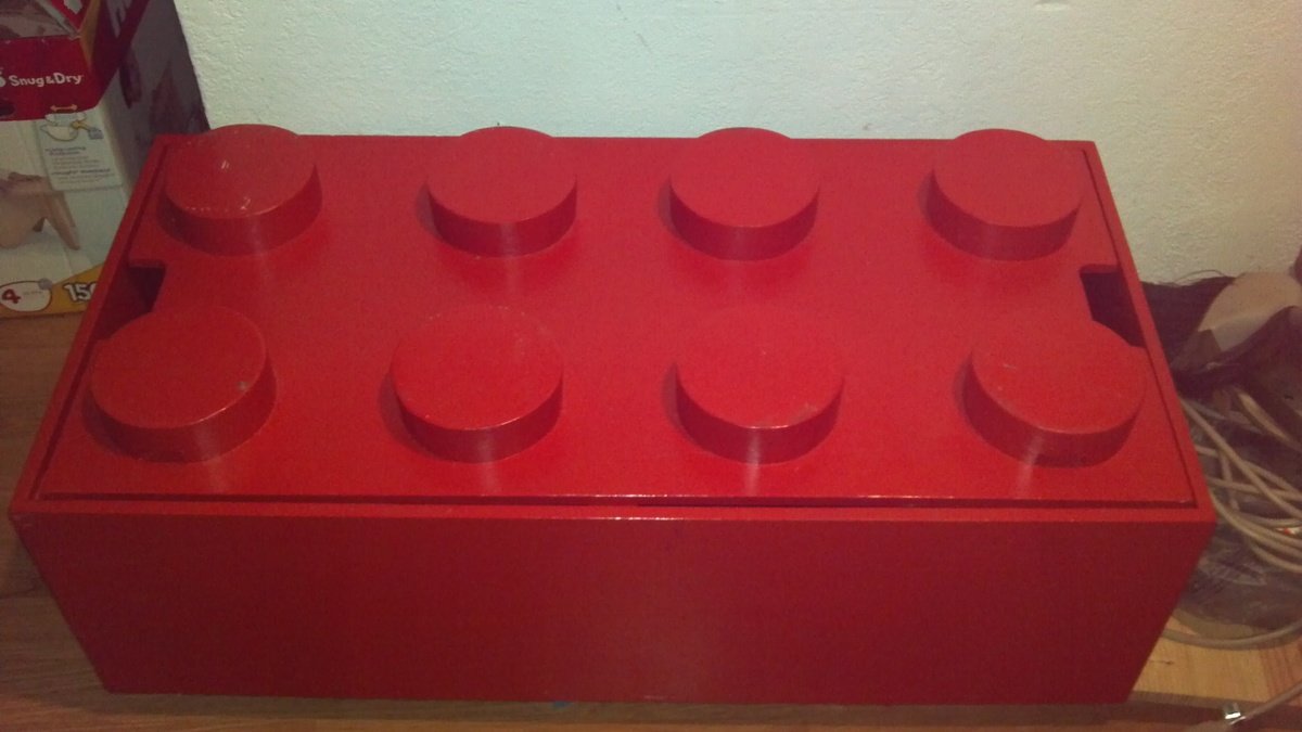 Lego Build and Store Toy box — step 8