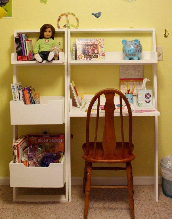 Little Sloan Leaning Bookshelf