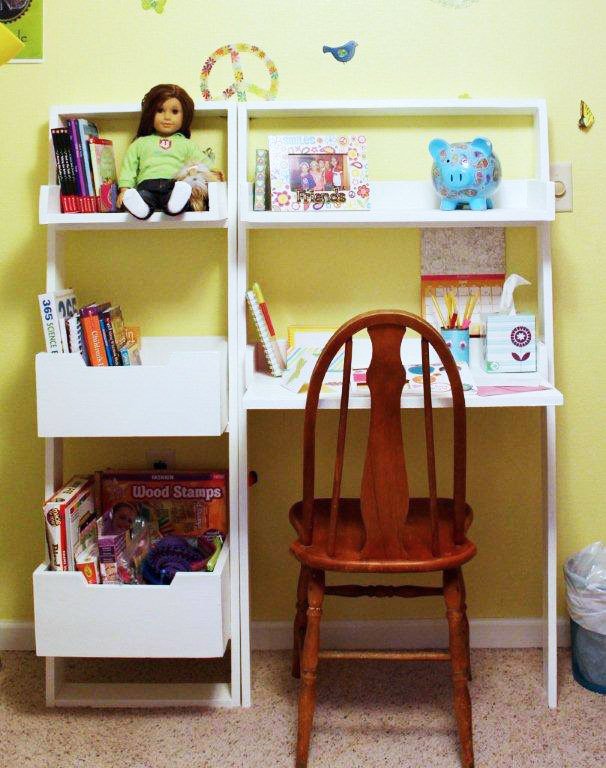 Little Sloan Leaning Desk
