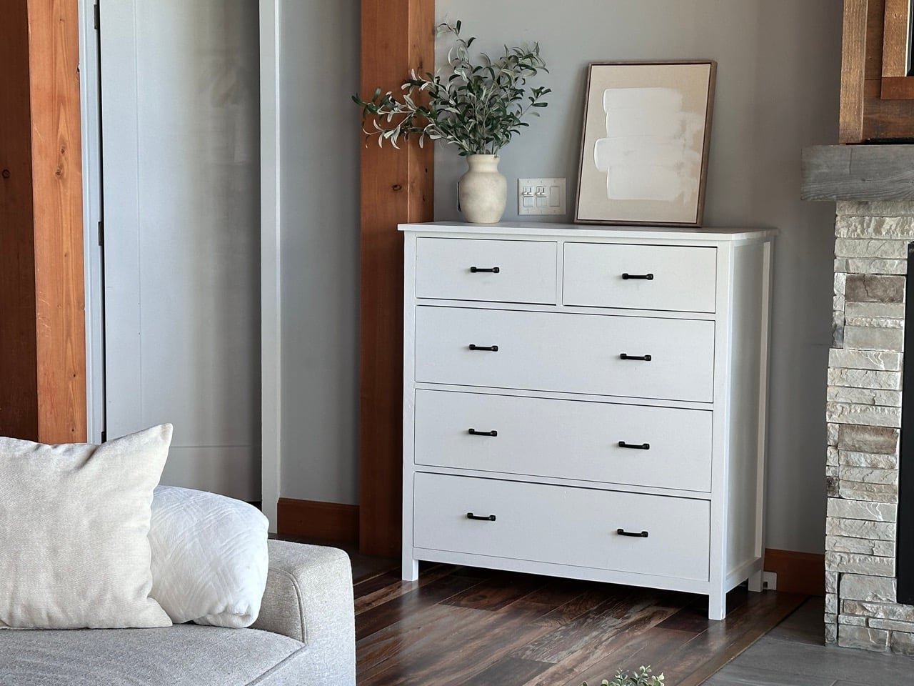 Mid Height Dresser with 5 Drawers