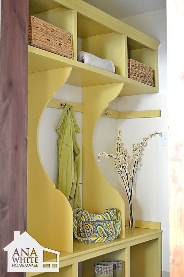 Mimi's Narrow Hall Tree Hutch — step 1