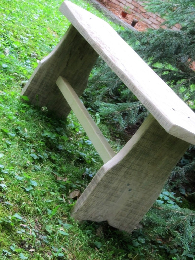 The one board bench — step 2