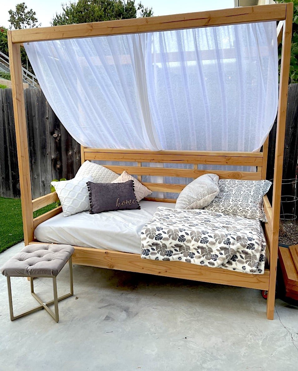 Outdoor Daybed with Canopy