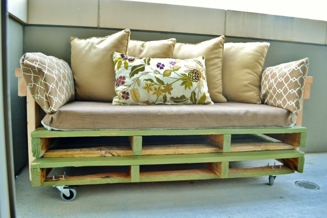 Pallet Sofa with Tacoma Perry