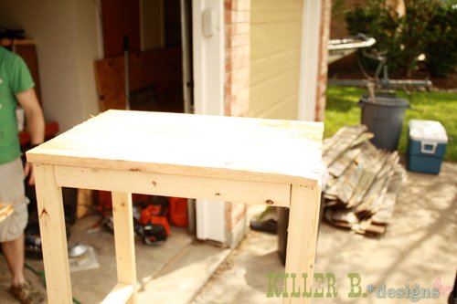 Rustic Bookcase from Fence Slats — step 4