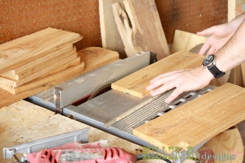 Rustic Bookcase from Fence Slats — step 9