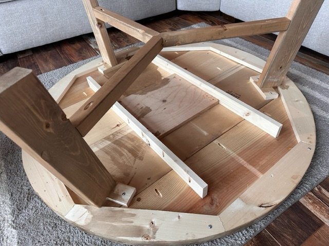 Rustic Farmhouse Round Coffee Table — step 10