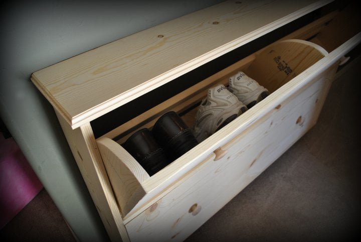 Shoe Dresser