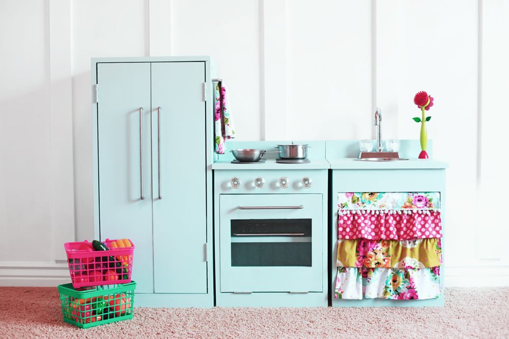 Simple Play Kitchen French Door Fridge