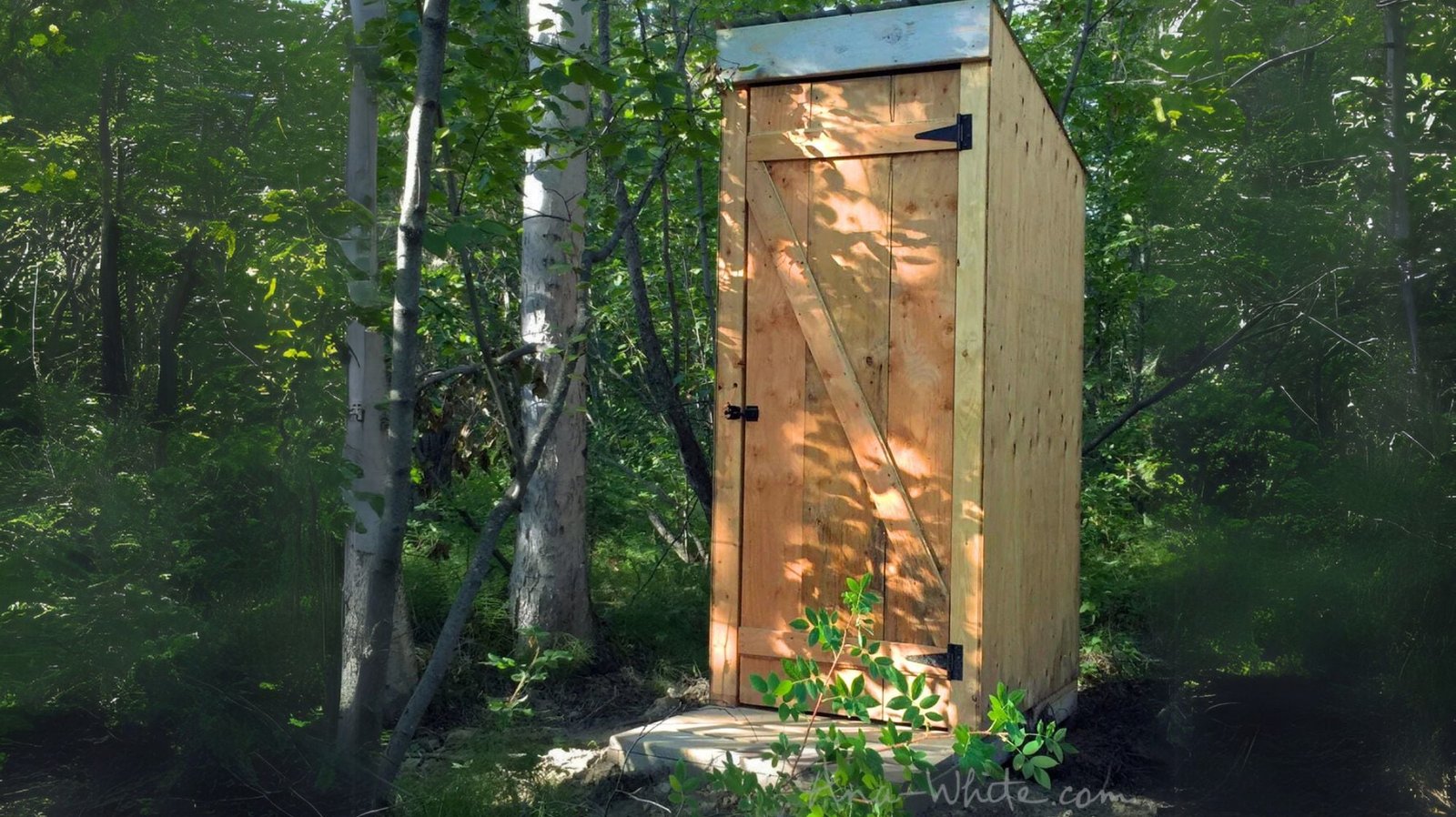 Simplest Outhouse
