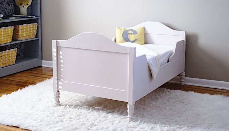 Vintage Toddler Bed