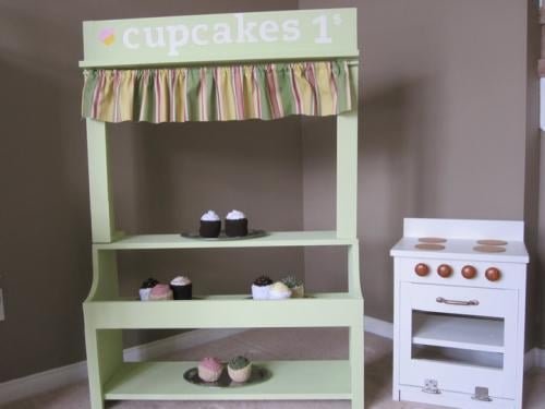 Wide Hutch for Grace's Town Collection