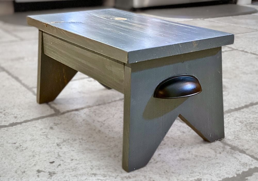 Wood Step Stool Plans with Splayed Legs